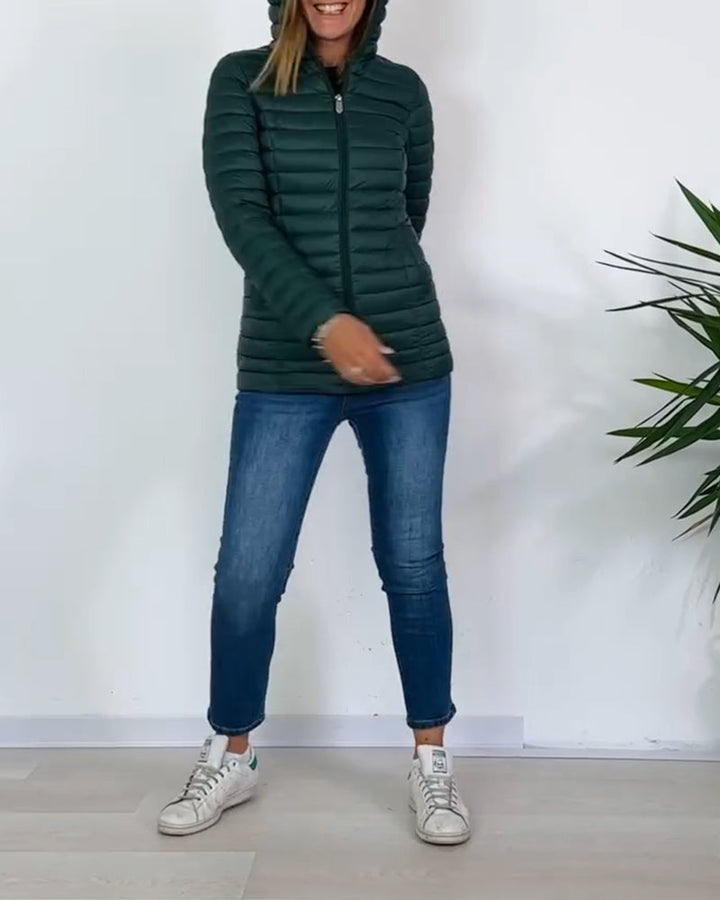 Women's green 3-in-1 hooded jacket with removable quilted layer