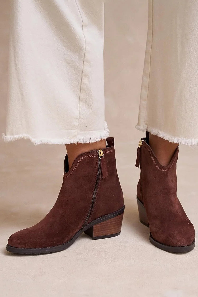 Women's brown ankle boots with V-cut opening, side zipper and block heel