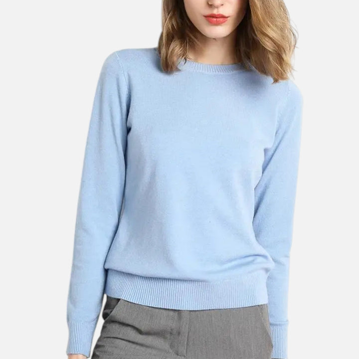 Women's lightweight long-sleeve crewneck sweater with ribbed trims