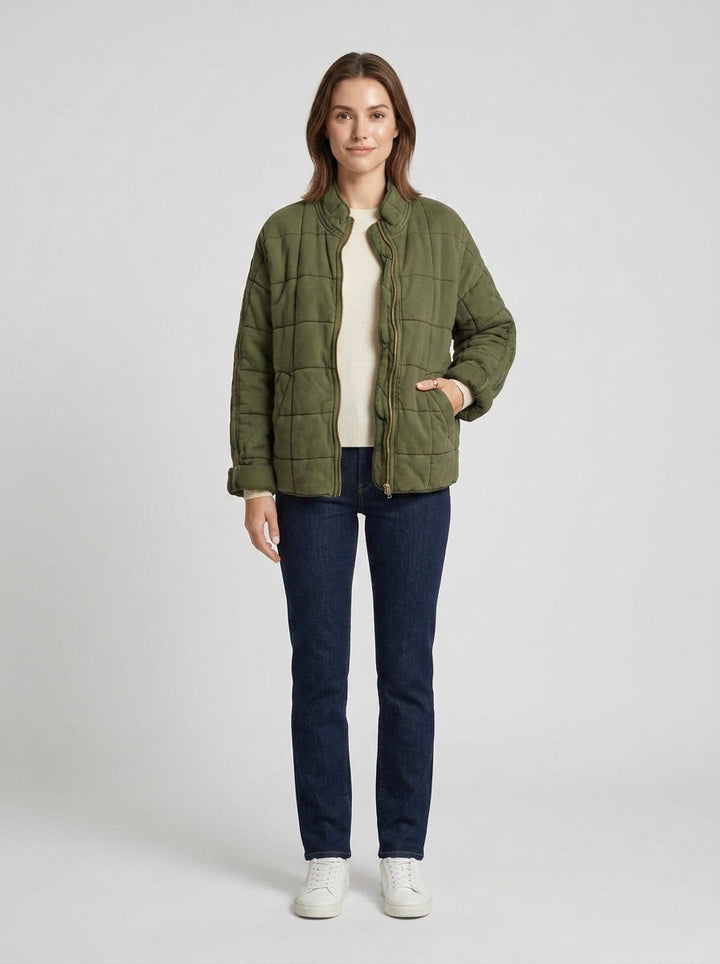 Women's quilted zip-front jacket with stand collar and front pockets