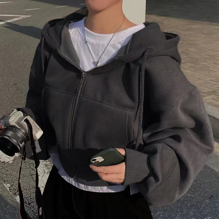 Women's oversized cropped zip-up hoodie with hood and long sleeves