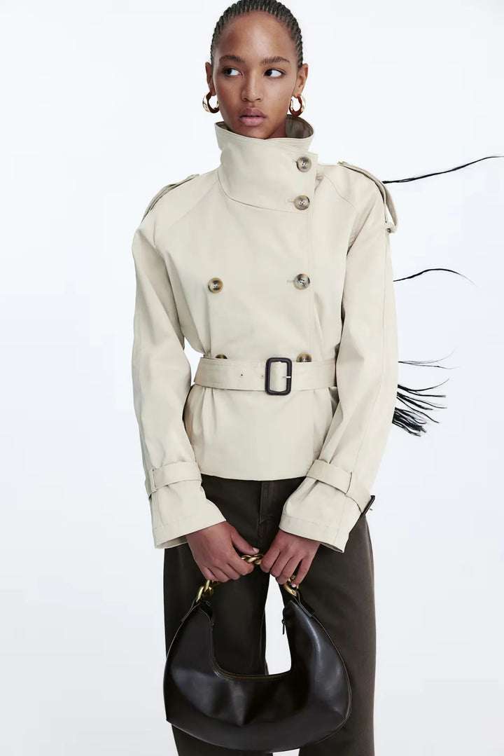 Women's short belted trench coat with high collar and long sleeves