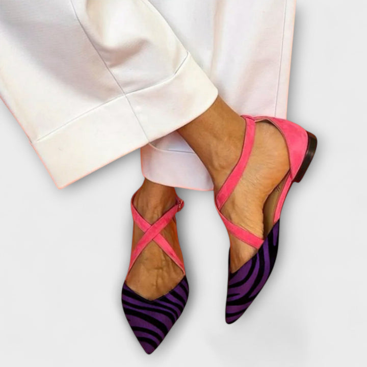 Women's pointed heels with cross straps, slingback straps and zebra pattern