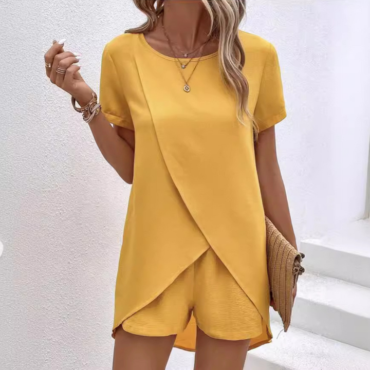 Women’s Lounge Set | Stylish Top & Matching Shorts