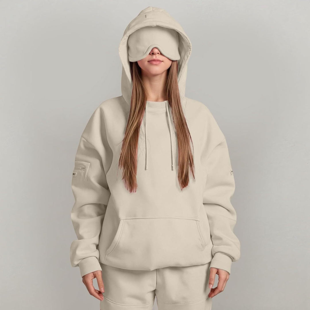 Women's hooded sweatshirt and jogger trouser set with relaxed fit
