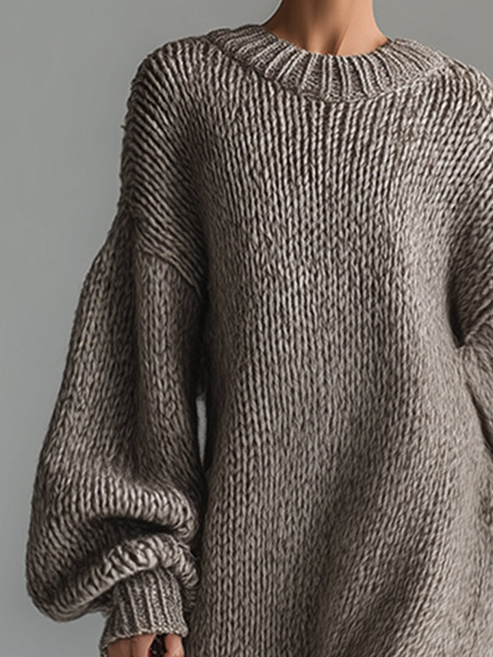 Women's textured knit maxi dress with crew neck and long balloon sleeves