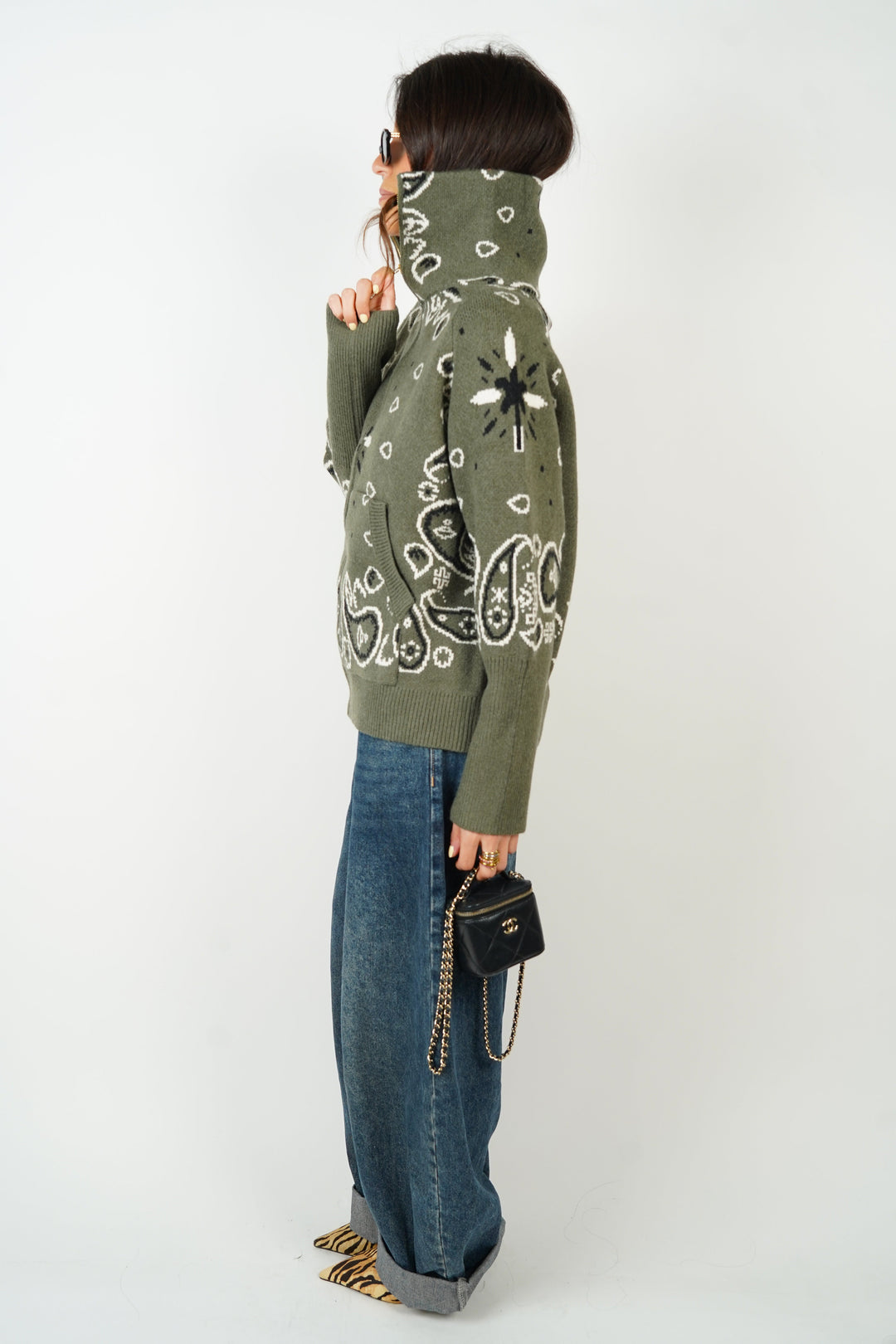Knit sweater