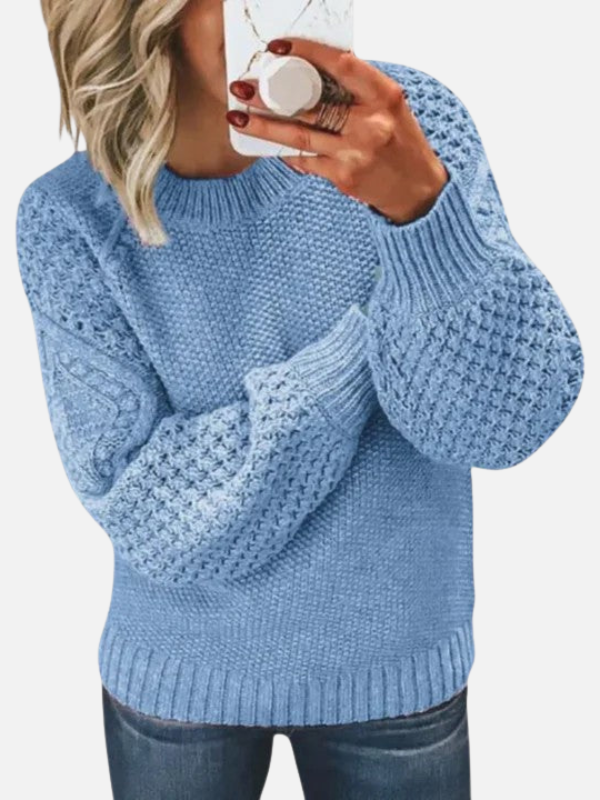 Women's chunky knit jumper with crew neck and textured long sleeves