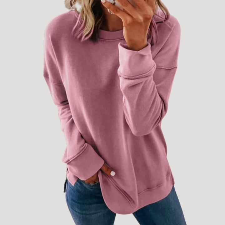 Women's oversized plain crew neck sweater with long sleeves and rounded hem