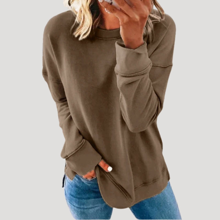 Women's oversized plain crew neck sweater with long sleeves and rounded hem
