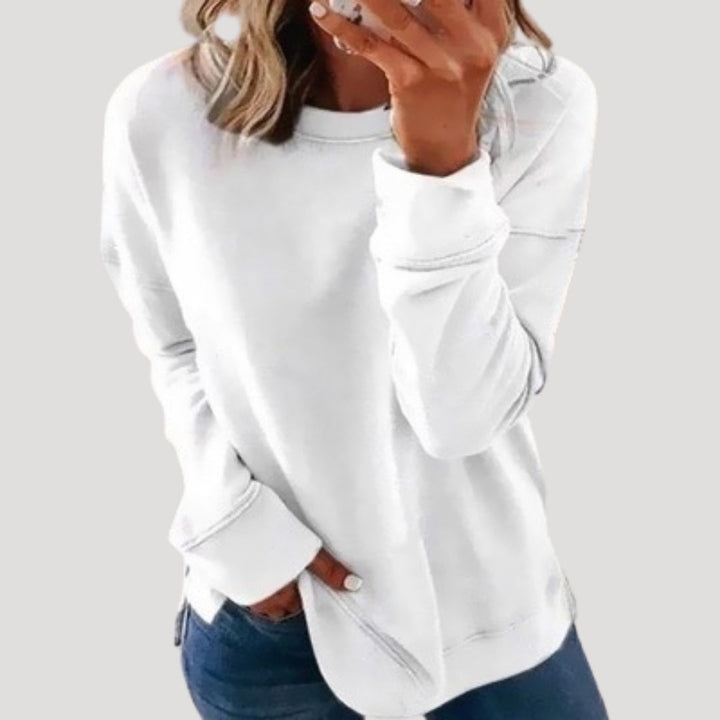 Women's oversized plain crew neck sweater with long sleeves and rounded hem