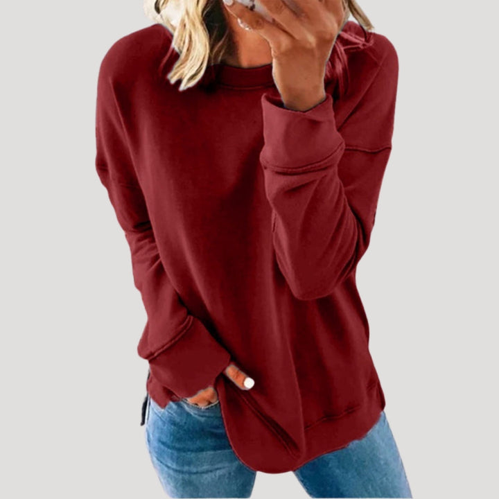 Women's oversized plain crew neck sweater with long sleeves and rounded hem