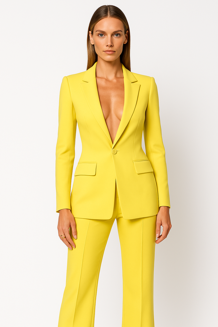 Women's tailored blazer and wide leg trousers set with notched lapels and flap pockets