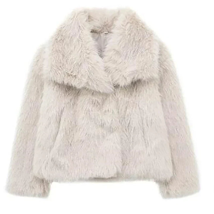Women's short textured jacket with wide lapels and long sleeves