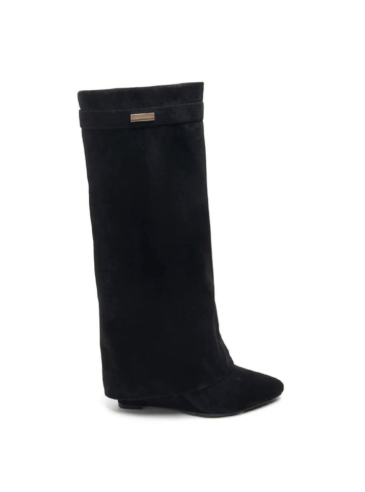 Black women's knee-high boots with pointed toes, wedge heels and upper trim