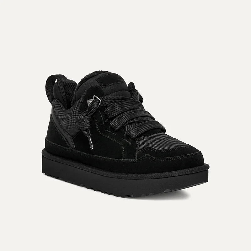 Low-top platform sneakers with plush lining and lace-up front