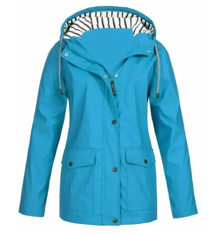 Women's hooded jacket with front zip, snap closure and flap pockets