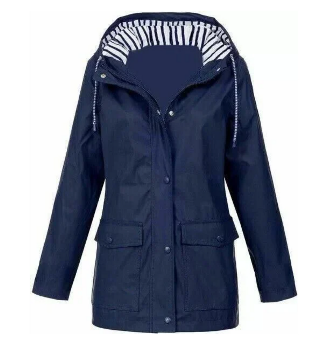 Women's hooded jacket with front zip, snap closure and flap pockets