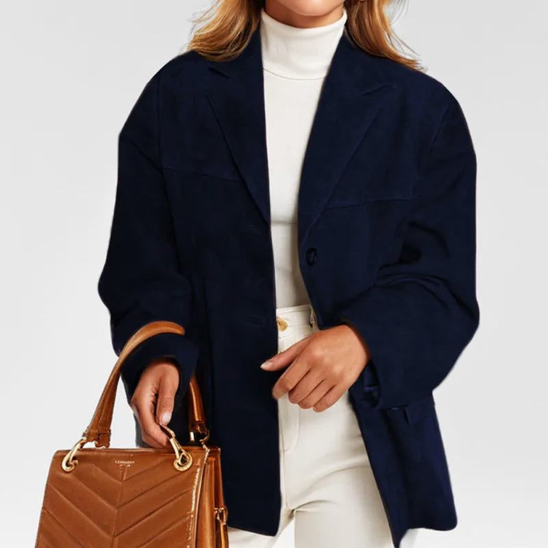 Women's blazer-style jacket with notched lapels, long sleeves and button front