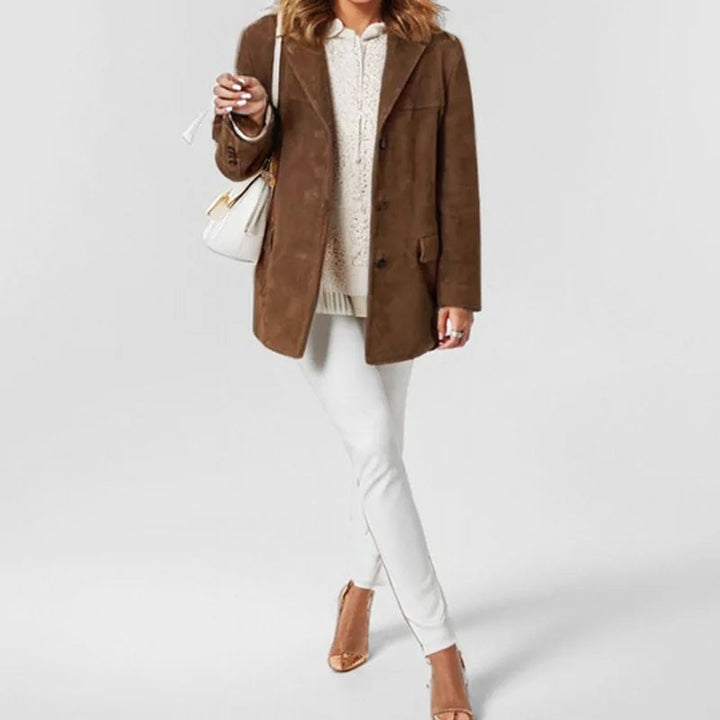 Women's blazer-style jacket with notched lapels, long sleeves and button front