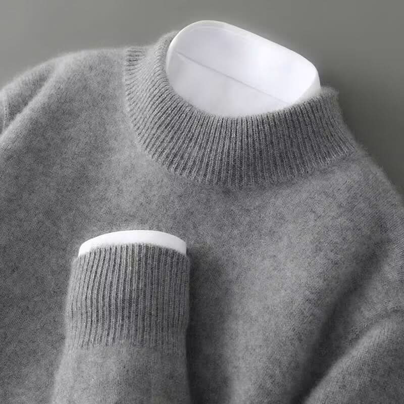 Women's plain ribbed turtleneck sweater with long sleeves