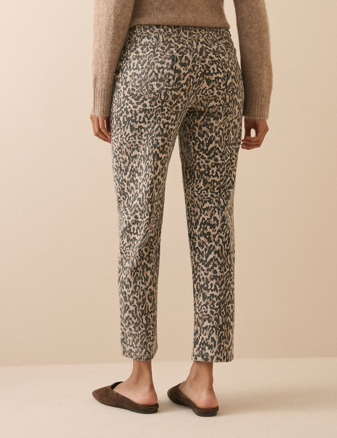 Women's beige leopard print mid-rise tapered jeans with cropped ankle-length legs