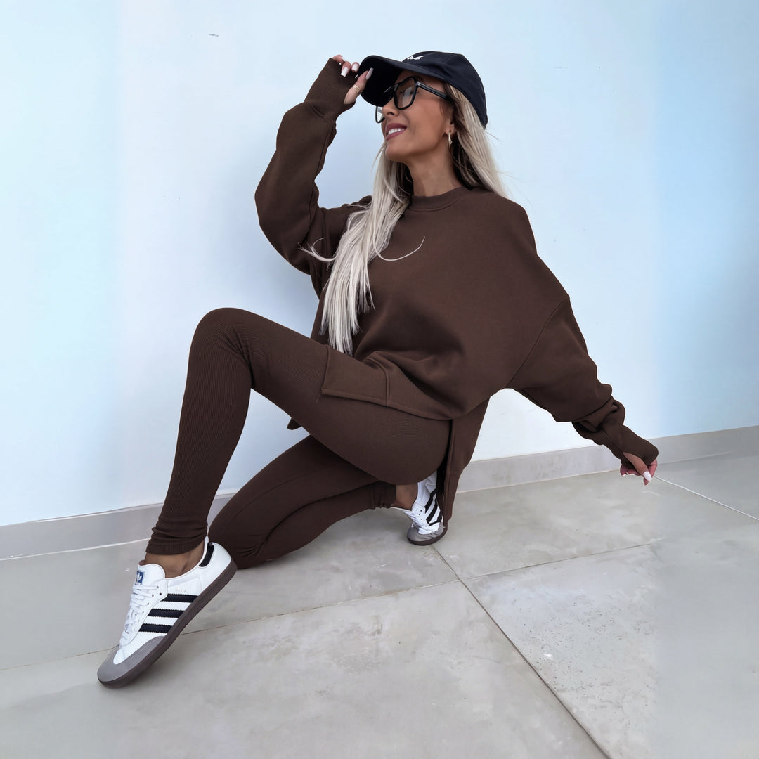 Women's long sleeve sweatshirt and full-length leggings set