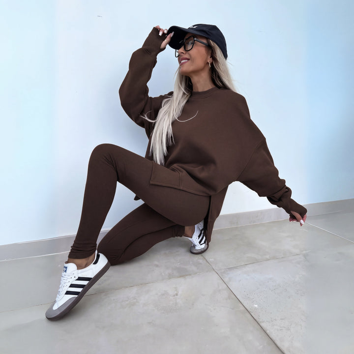 Women's long sleeve sweatshirt and full-length leggings set