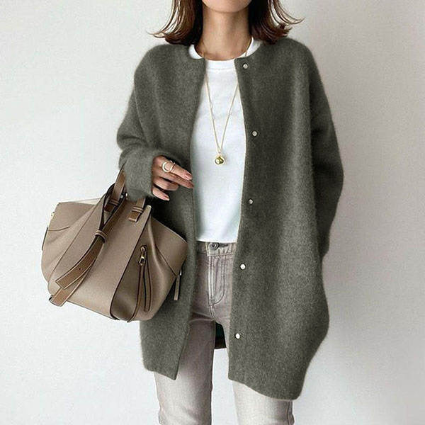 Women's longline button cardigan with round neckline and long sleeves