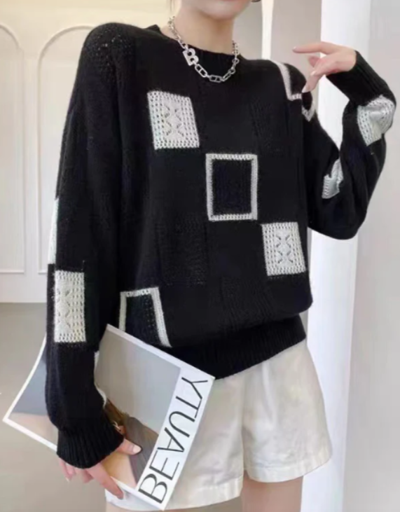 Sweater for Woman | Patchwork Pattern Crewneck