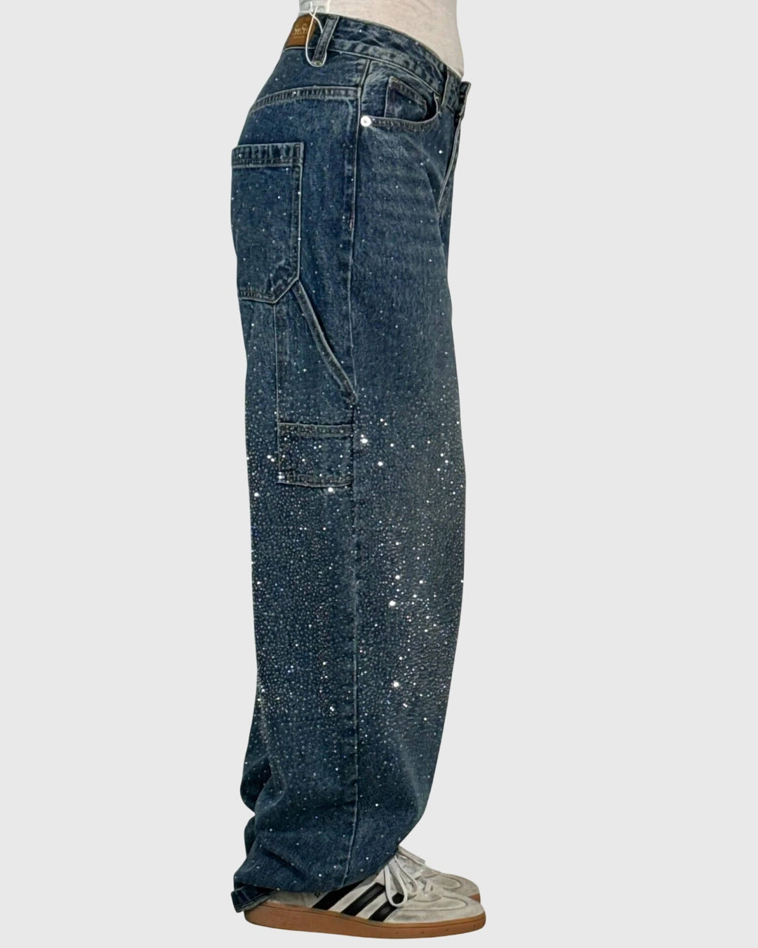 Women's relaxed wide-leg embellished cargo jeans with multiple pockets