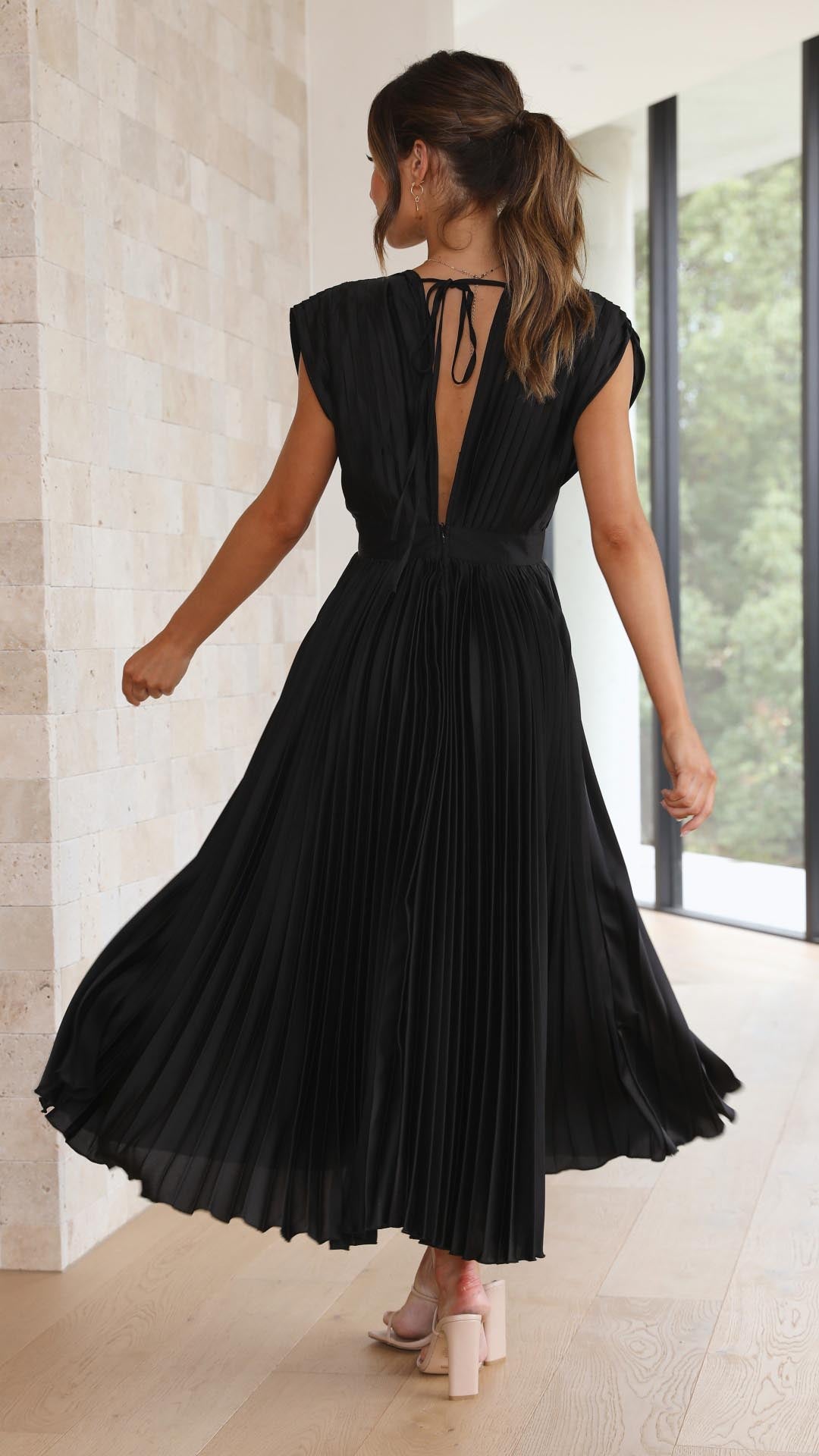 Dress For Women | V-Neck Pleated Maxi