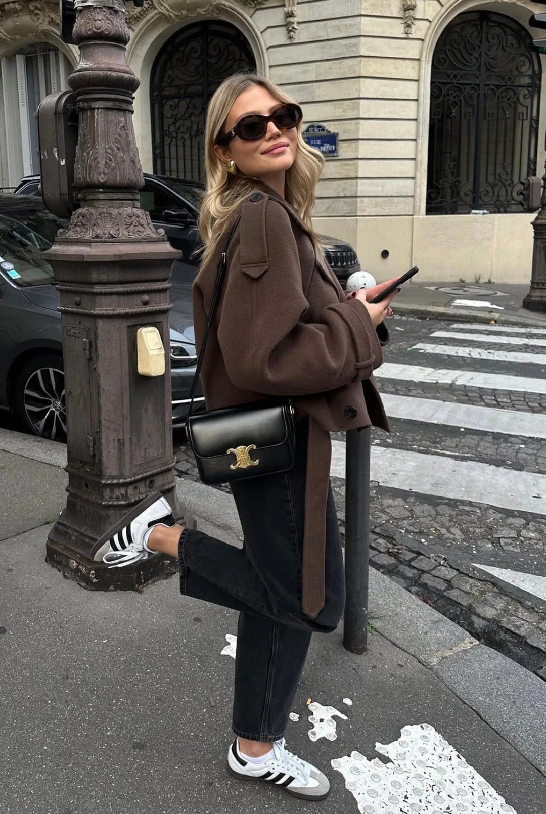 Women's brown cropped double-breasted jacket with lapels and long tie straps