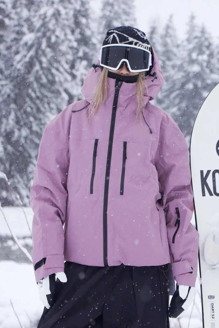 Unisex hooded ski jacket with long sleeves, front zip pockets and adjustable hem