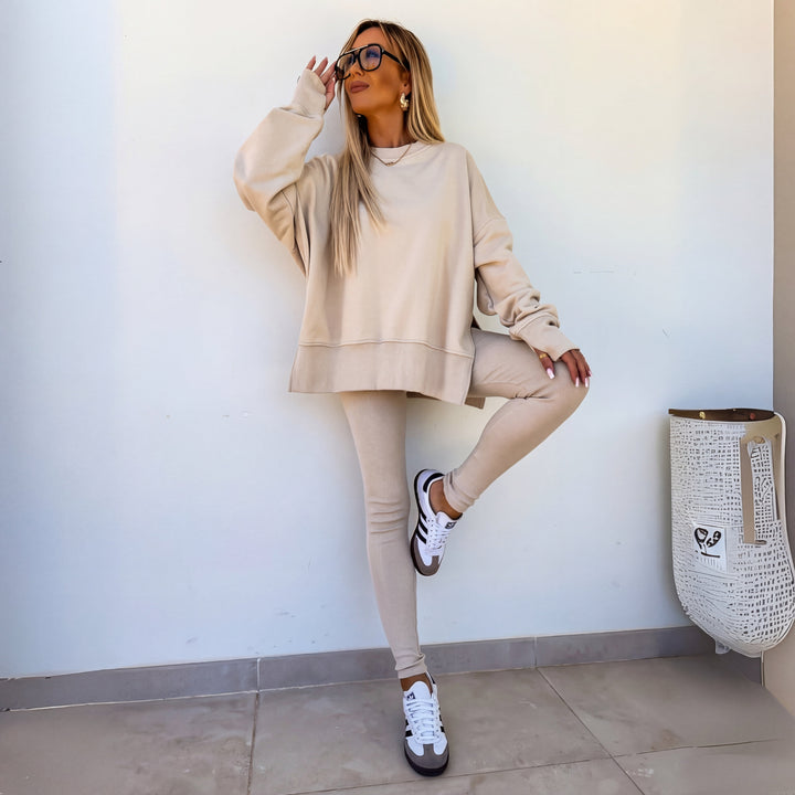 Women's long sleeve sweatshirt and full-length leggings set