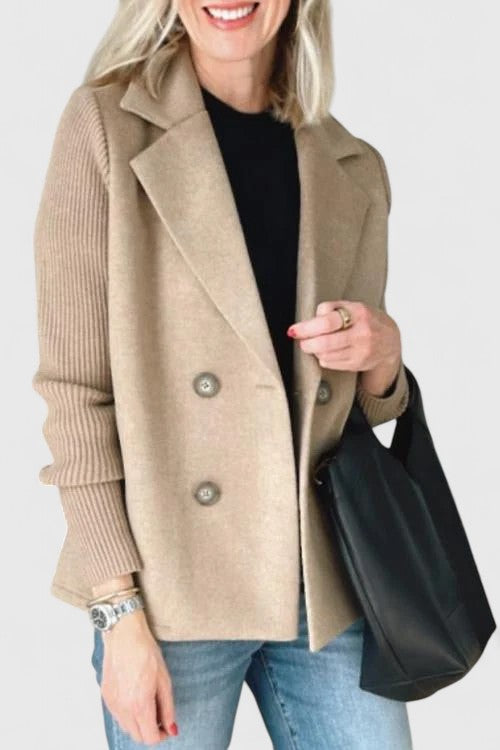 Women's short double-breasted coat with ribbed long sleeves and notched lapels