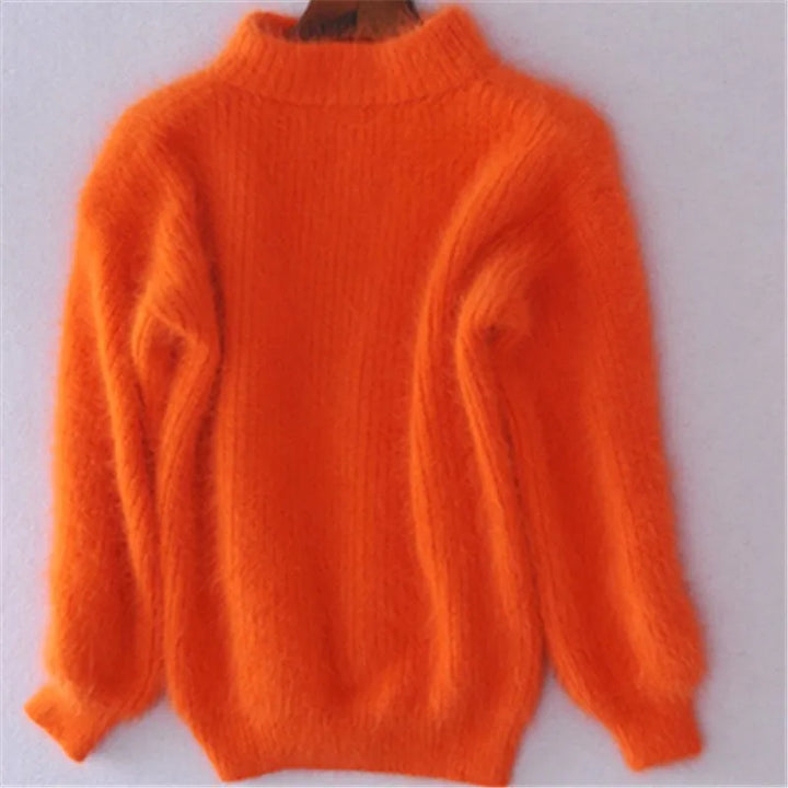 Women's long-sleeve mock neck sweater with ribbed trims