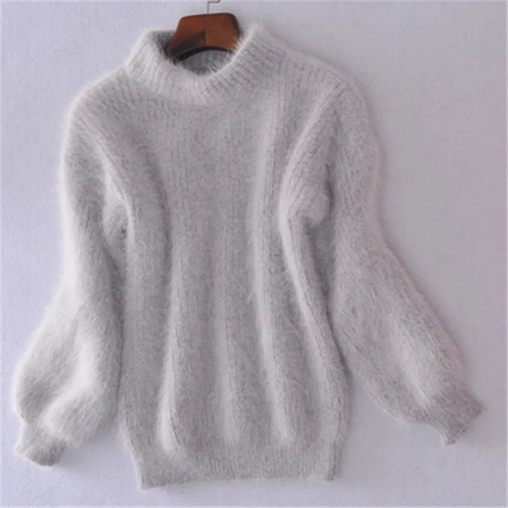 Women's long-sleeve mock neck sweater with ribbed trims