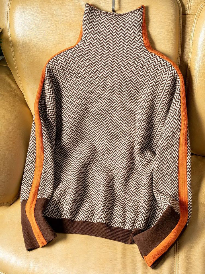 Women's herringbone turtleneck sweatshirt with contrast sleeve trim