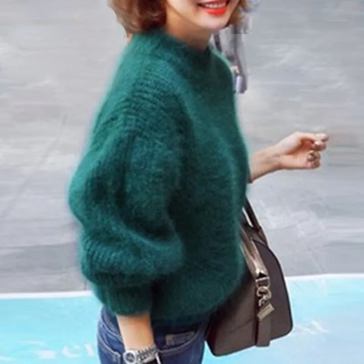 Women's long-sleeve mock neck sweater with ribbed trims