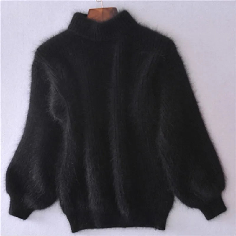 Women's long-sleeve mock neck sweater with ribbed trims