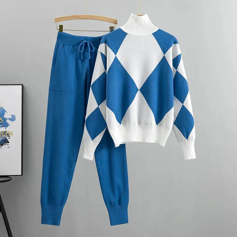 Women's Two-Piece Set | Knit Turtleneck Sweater and Jogger Pants