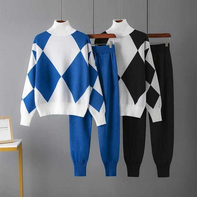Women's Two-Piece Set | Knit Turtleneck Sweater and Jogger Pants