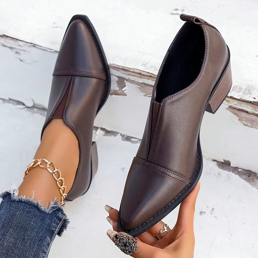Pointed toe women's ankle boots with block heels and elasticated side sections