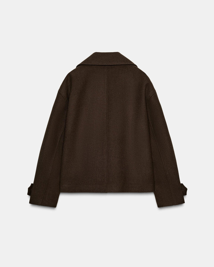 Women's short double-breasted coat with notched lapels and long sleeves