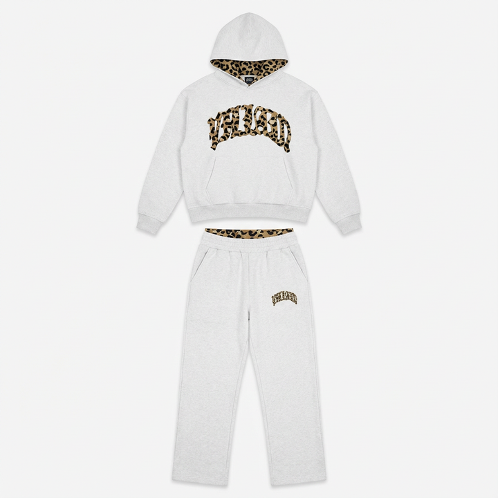 Women's leopard print hoodie and jogger set with hood and long sleeves