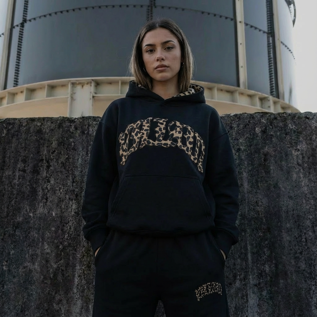 Women's leopard print hoodie and jogger set with hood and long sleeves