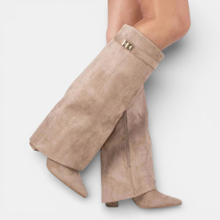 Women's knee-high boots with pointed toes, block heels, side zippers and buckle trims