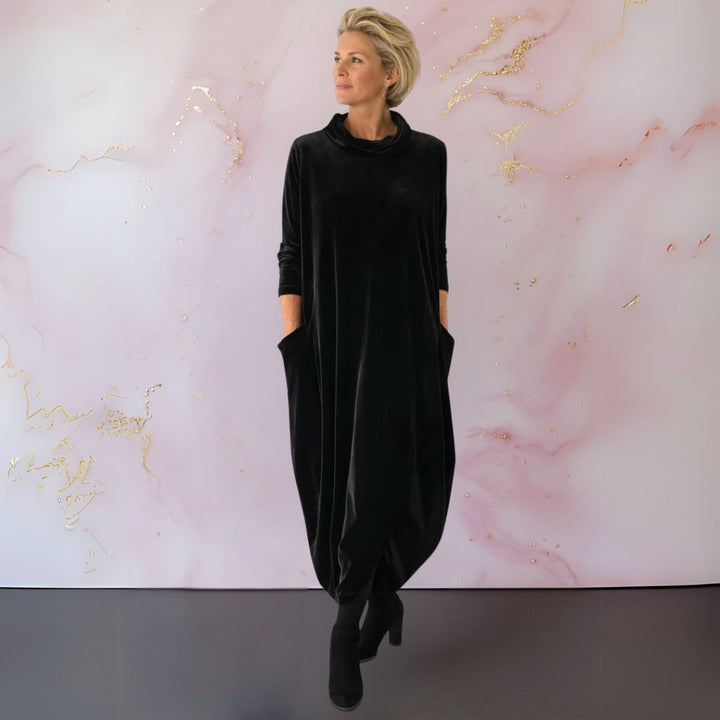 Women's velvet maxi dress with mock neck, 3/4 sleeves and side pockets