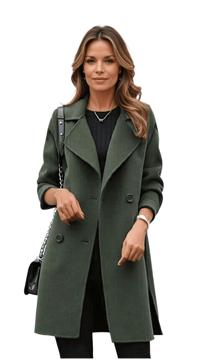 Women's double-breasted coat with notched lapel and long sleeves